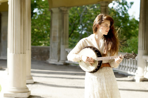 Kelly Hunt - Green Guitar Folk House - Live Folk Music in Kansas City
