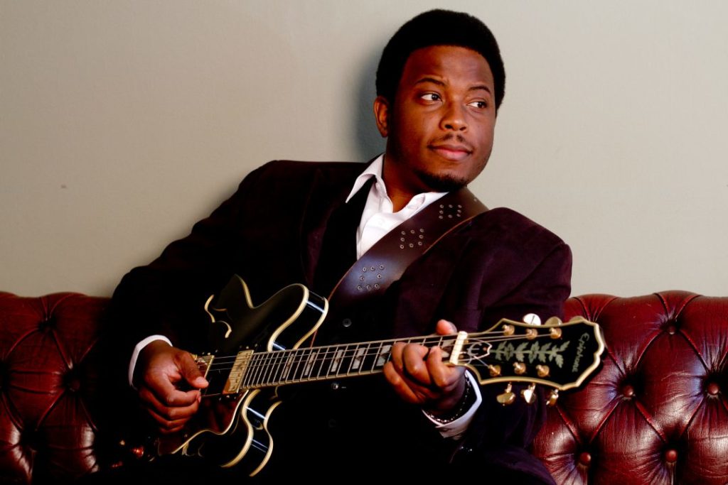 Quinne Deveaux - Green Guitar Folk House - Live Folk Music in Kansas City