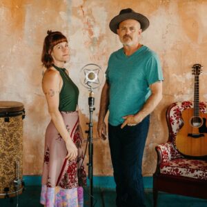 Crow and Gazelle at Green Guitar Folk house 2024