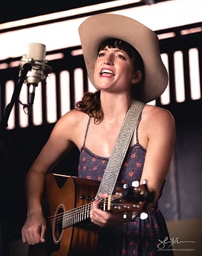 Jenna Rae Folk Singer Green Guitar Folk House Lenexa